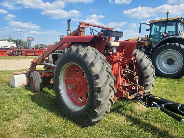 Main image International Harvester 706 5