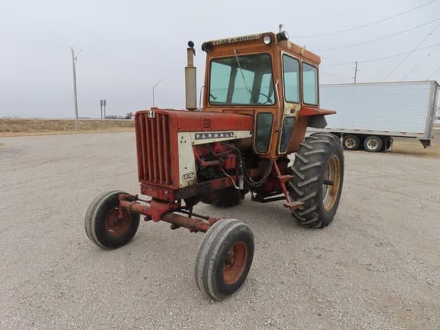 Image of International Harvester 806 equipment image 1