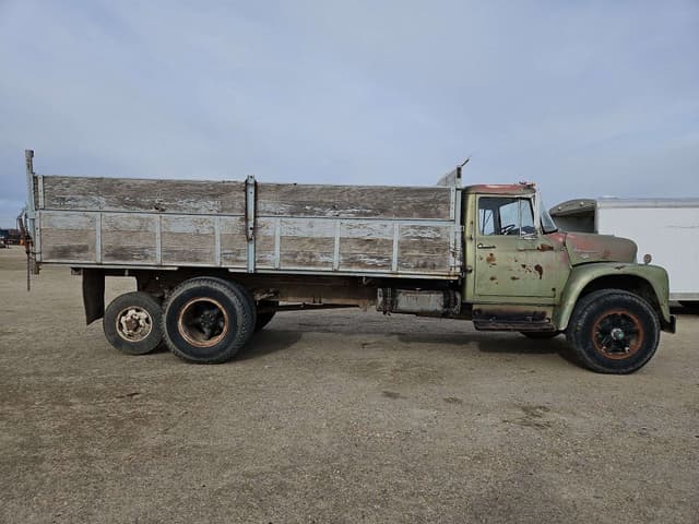 Image of International 1890 equipment image 3