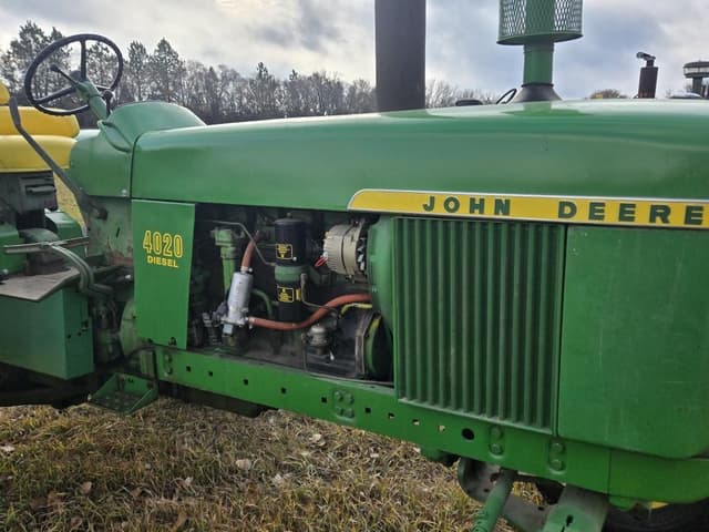 Image of John Deere 4020 equipment image 3