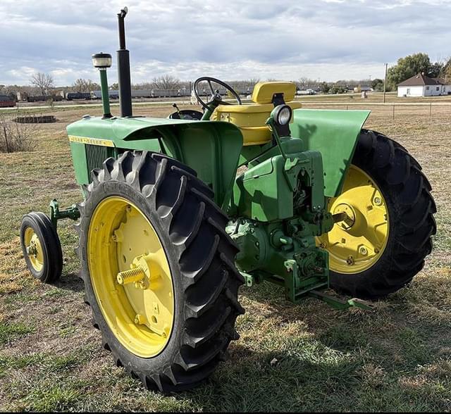 Image of John Deere 2510 equipment image 2