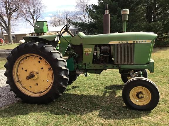 Image of John Deere 3020 equipment image 3