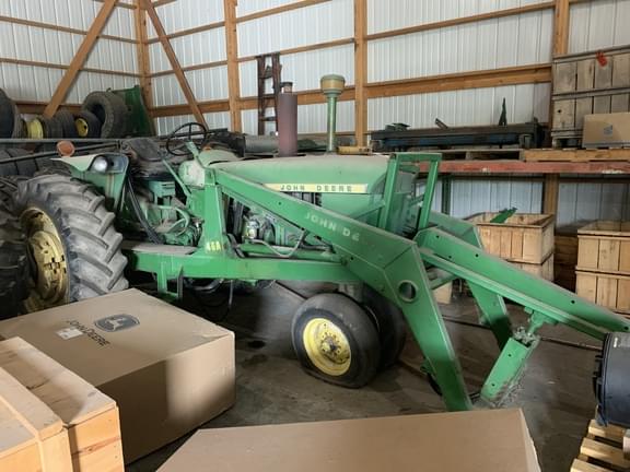 Image of John Deere 3020 Primary image