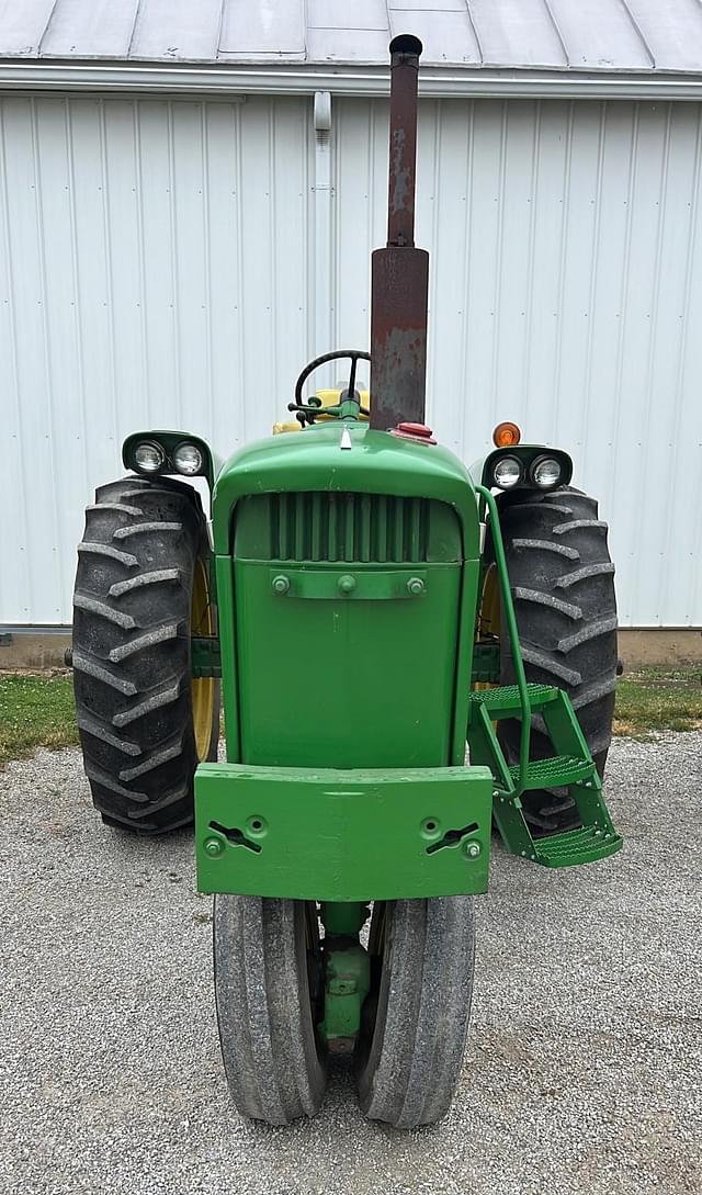 Image of John Deere 3020 equipment image 1