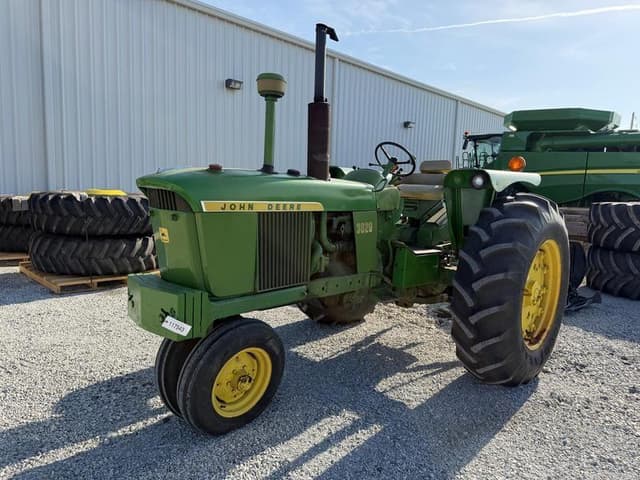 Image of John Deere 3020 equipment image 1