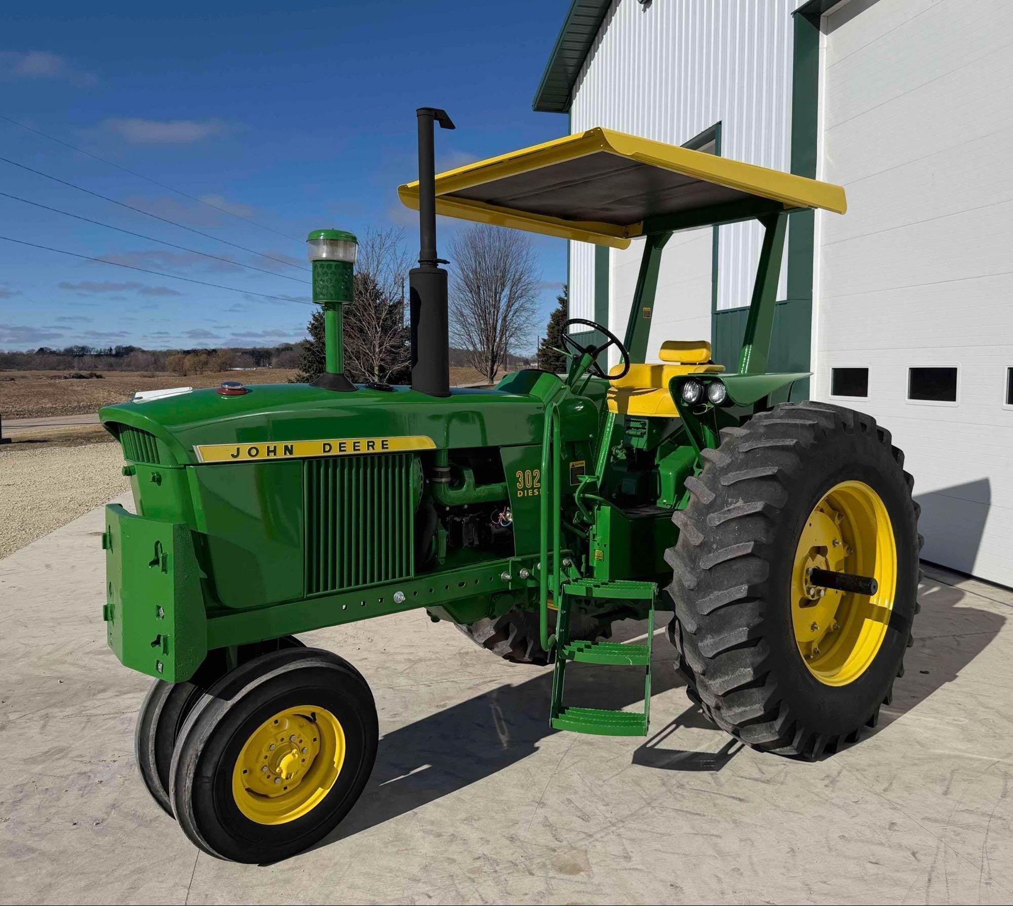 1966 John Deere 3020 Equipment Image0