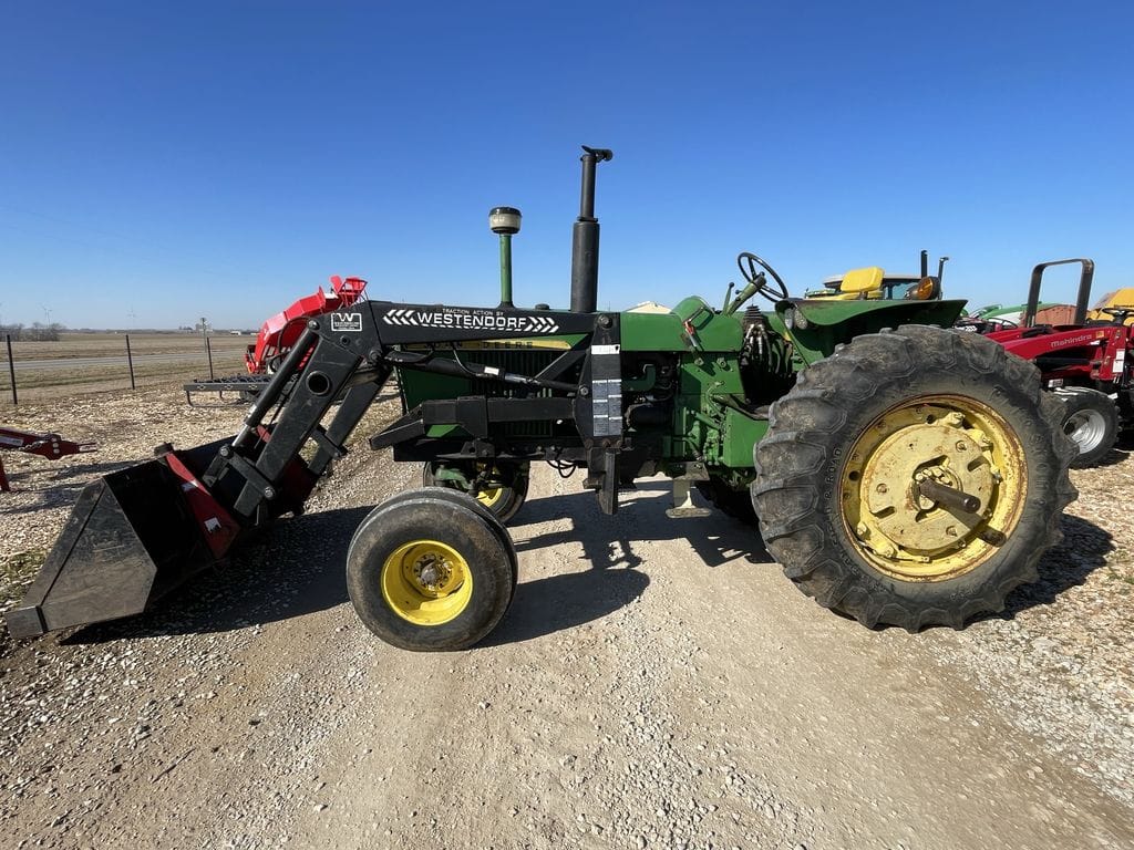 1966 John Deere 3020 Equipment Image0