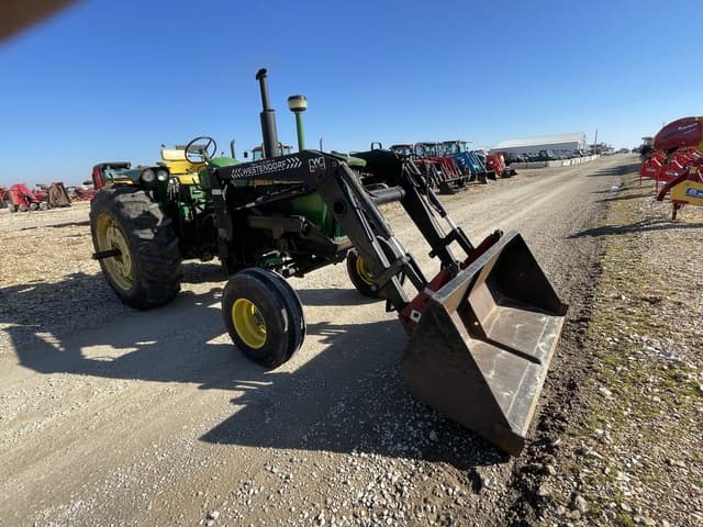 Image of John Deere 3020 equipment image 1