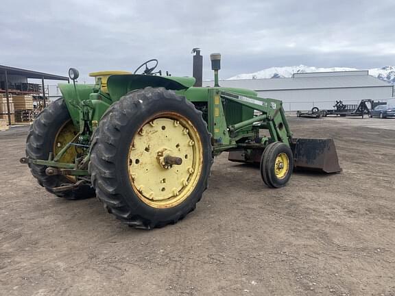 Image of John Deere 3020 equipment image 4