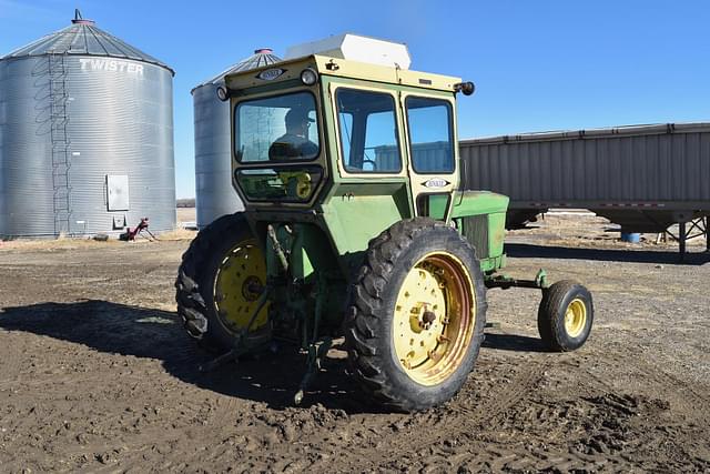 Image of John Deere 3020 equipment image 3