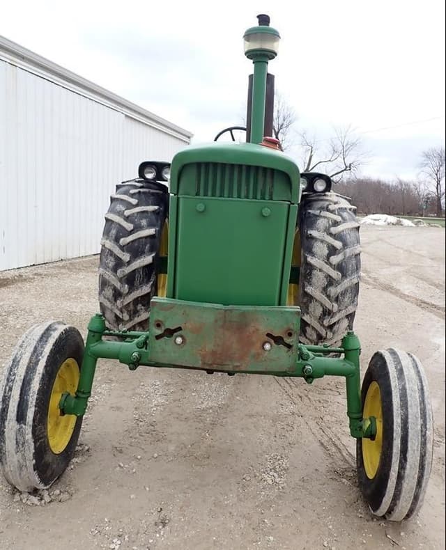 Image of John Deere 3020 equipment image 3