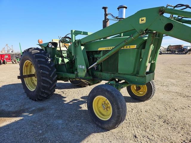 Image of John Deere 4020 equipment image 3
