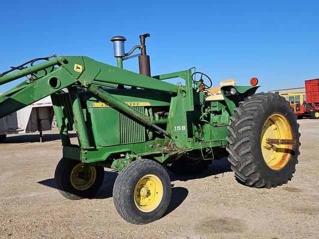Image of John Deere 4020 equipment image 1