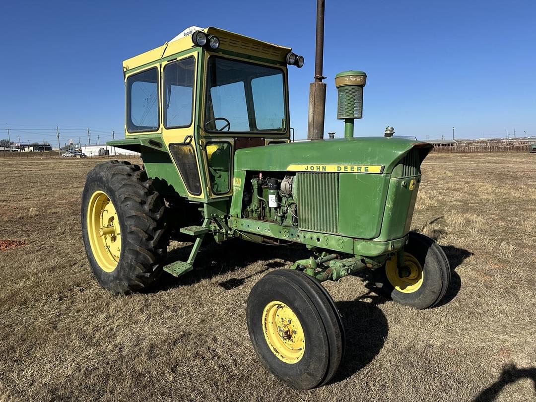 Image of John Deere 4020 Primary image