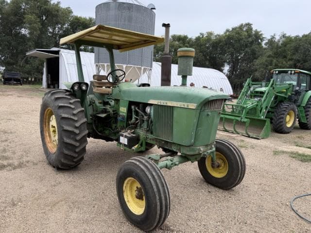 Image of John Deere 4020 equipment image 1