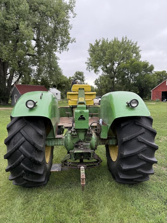 Image of John Deere 4020 equipment image 3