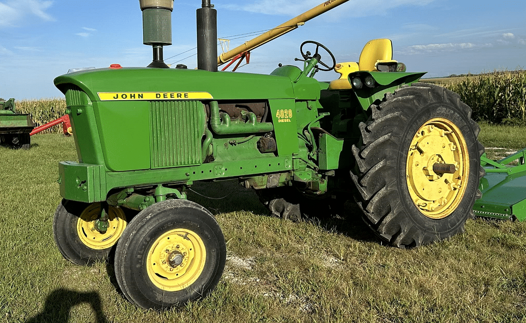 Image of John Deere 4020 Primary image