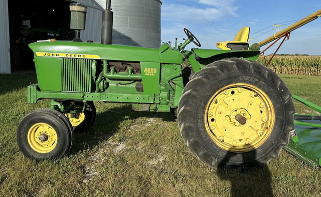 Image of John Deere 4020 equipment image 1