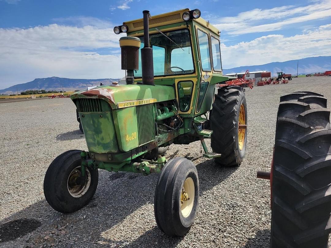 Image of John Deere 4020 Primary image
