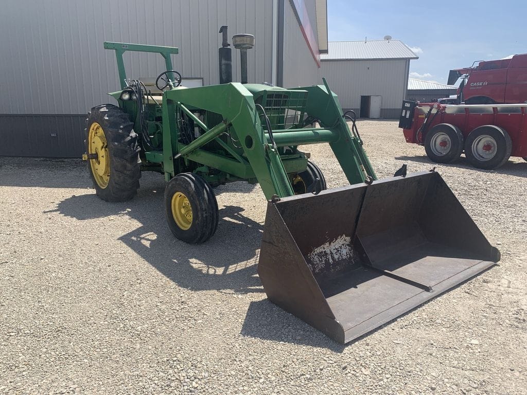 1966 John Deere 4020 Equipment Image0