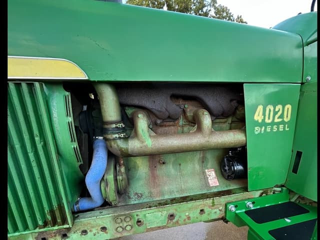 Image of John Deere 4020 equipment image 4