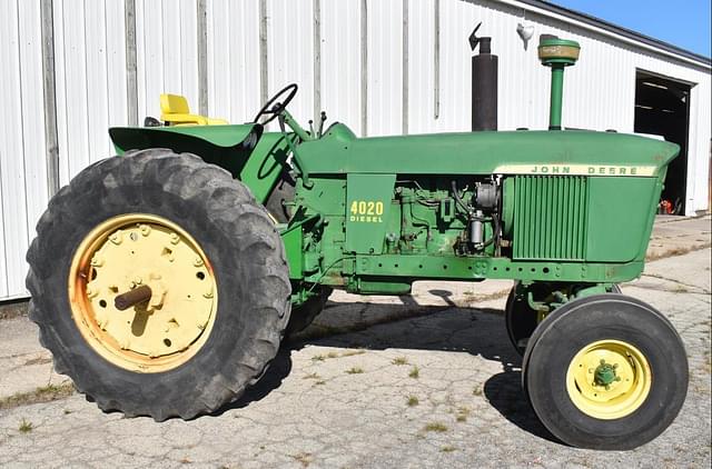 Image of John Deere 4020 equipment image 1