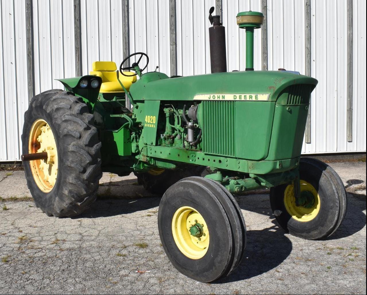 Main image John Deere 4020