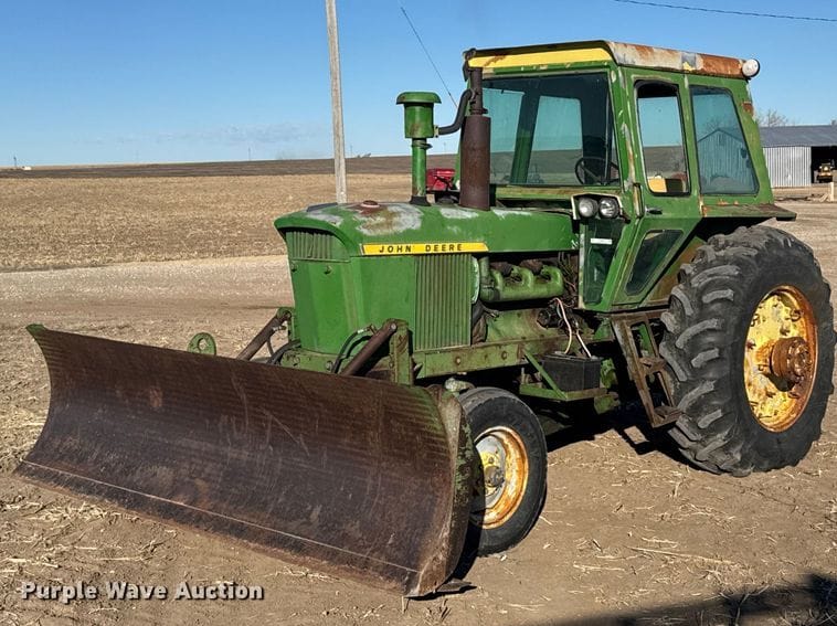 1966 John Deere 4020 Equipment Image0