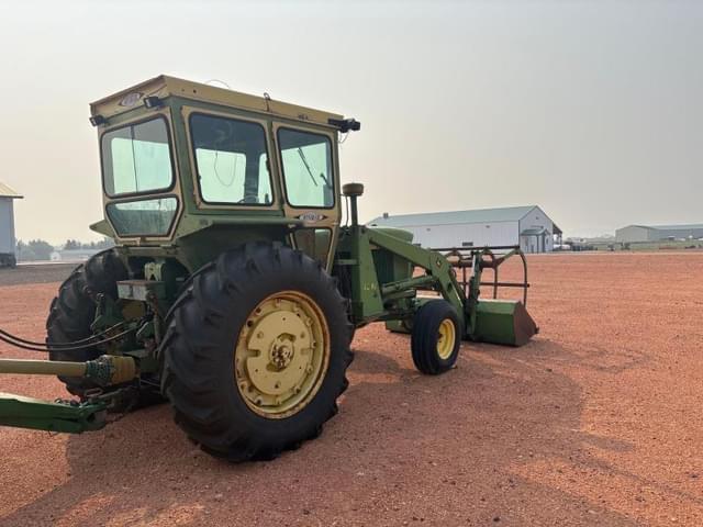 Image of John Deere 4020 equipment image 4