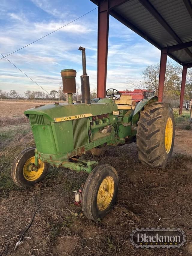 Image of John Deere 4020 equipment image 1