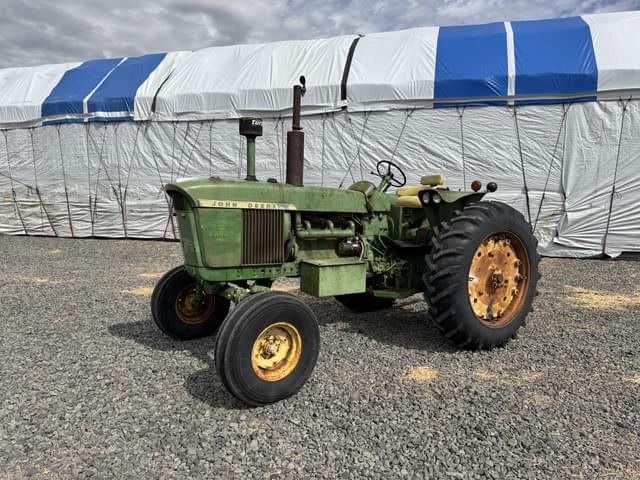 Image of John Deere 4020 equipment image 2