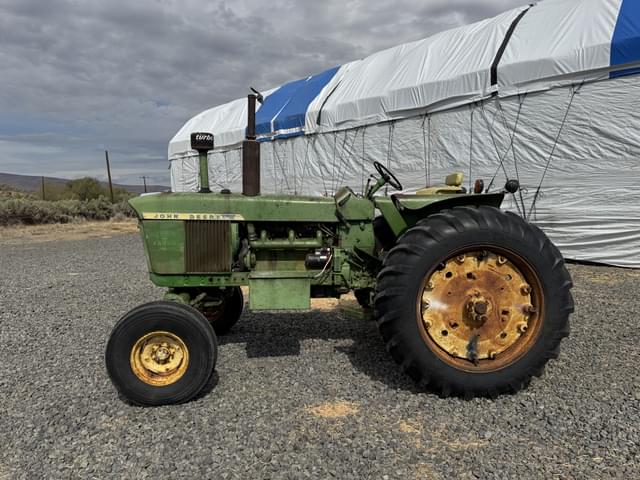 Image of John Deere 4020 equipment image 3
