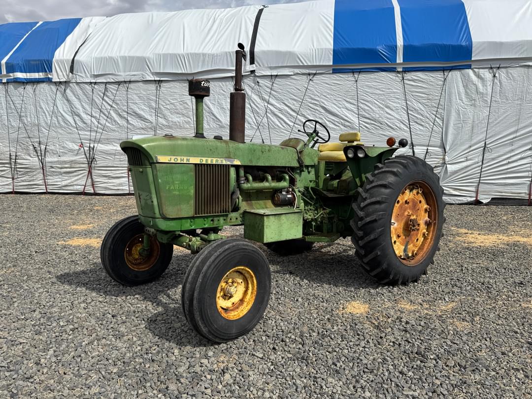 Image of John Deere 4020 Primary image