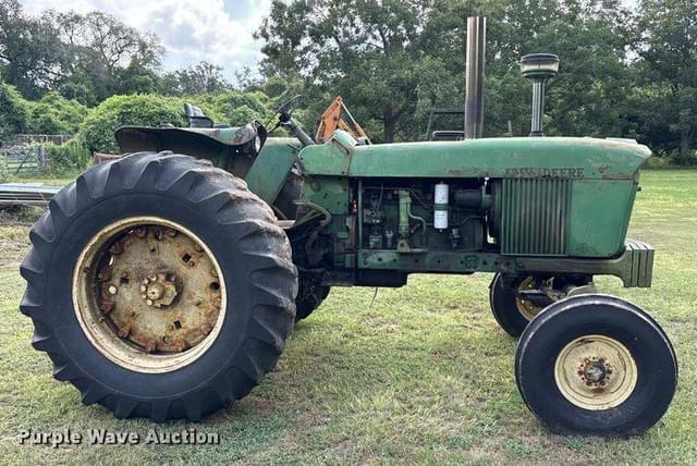 Image of John Deere 4020 equipment image 3