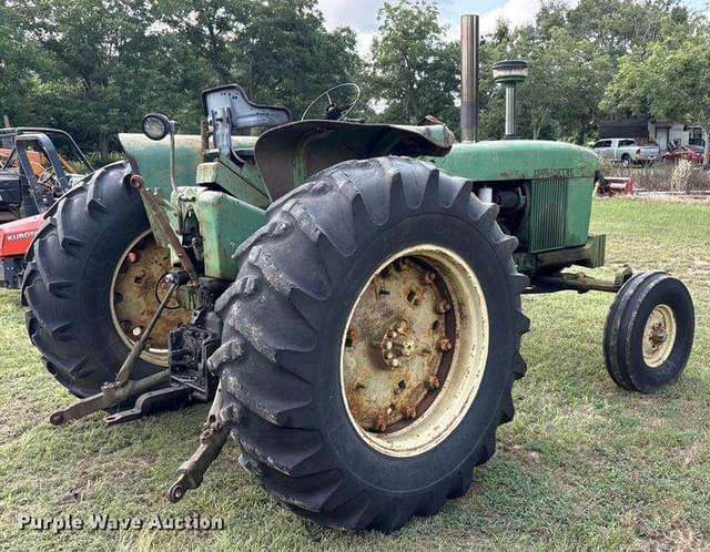 Image of John Deere 4020 equipment image 4