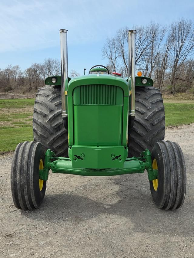 Image of John Deere 5020 equipment image 1