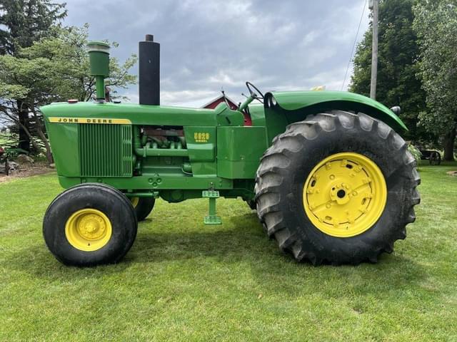 Image of John Deere 5020 equipment image 1