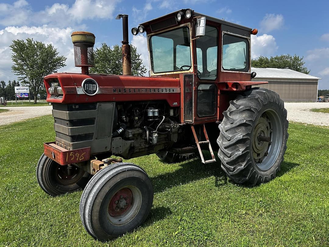 Image of Massey Ferguson 1100 Primary image