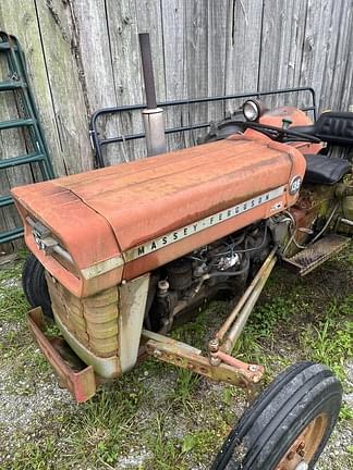 Image of Massey Ferguson 135 equipment image 2
