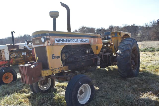 Image of Minneapolis-Moline G1000 equipment image 2