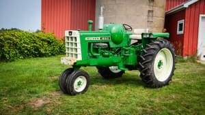 1966 Oliver 1650 Image