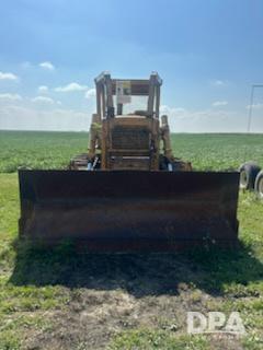 Image of Caterpillar D6C equipment image 3