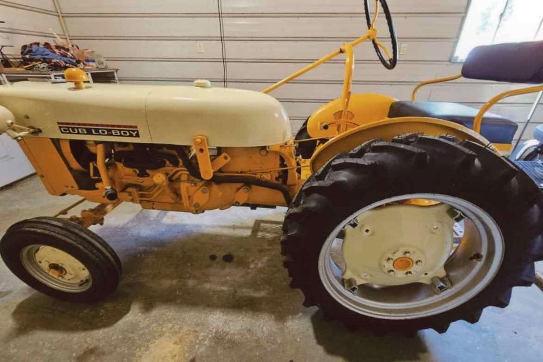 Image of International Harvester Cub Lo-Boy Image 0