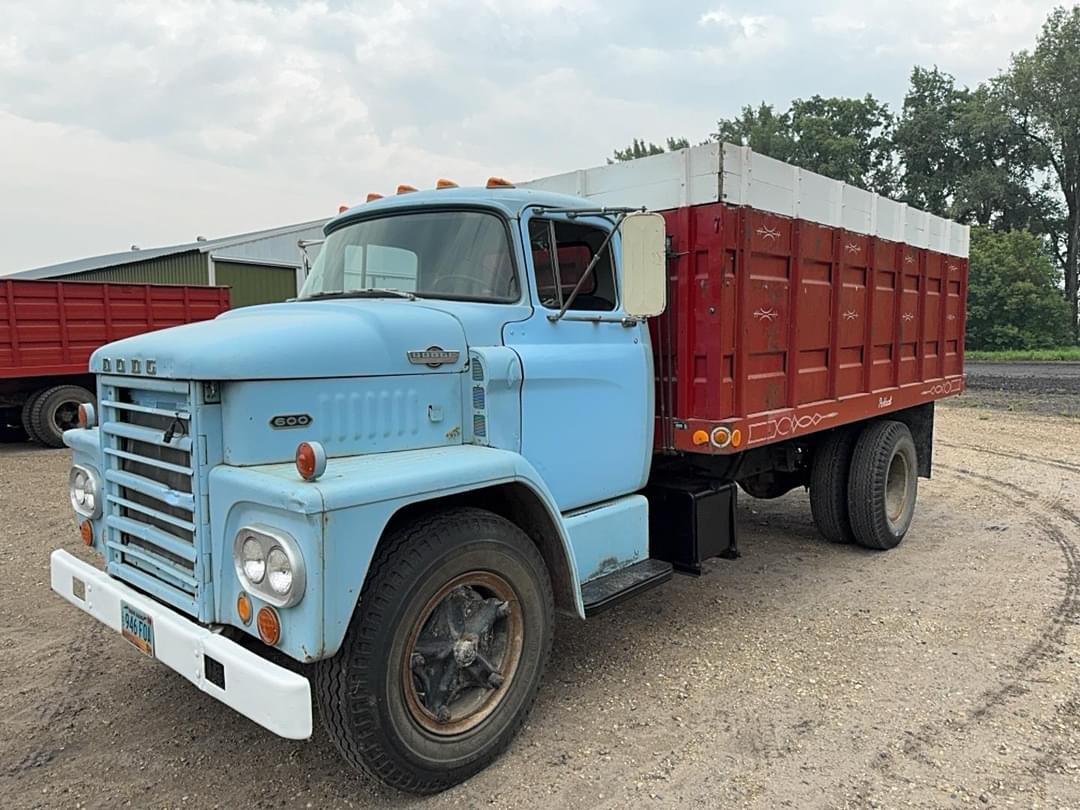 Image of Dodge 600 Primary image