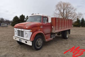 1967 Ford F-600 Image