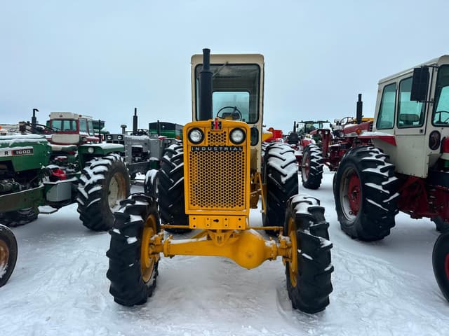 Image of International Harvester 2856 equipment image 1