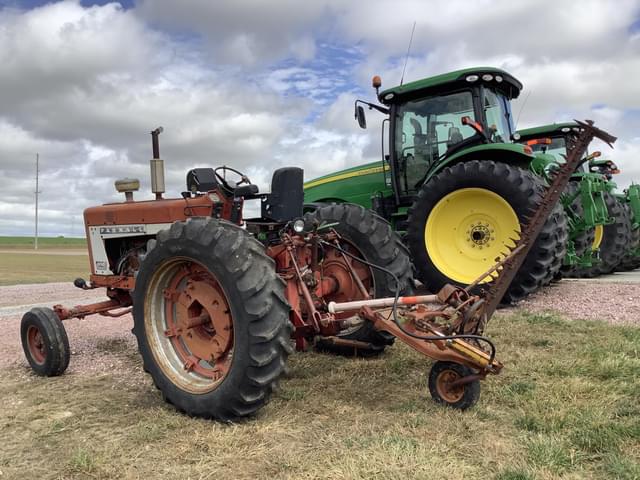 Image of International Harvester 656 equipment image 3