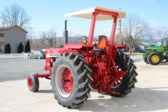 Image of International Harvester 756 equipment image 3