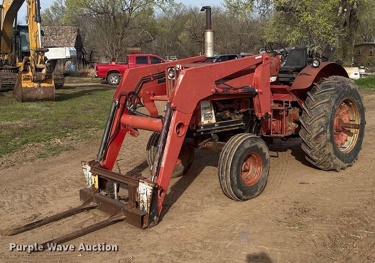 Image of International Harvester 806 Primary image