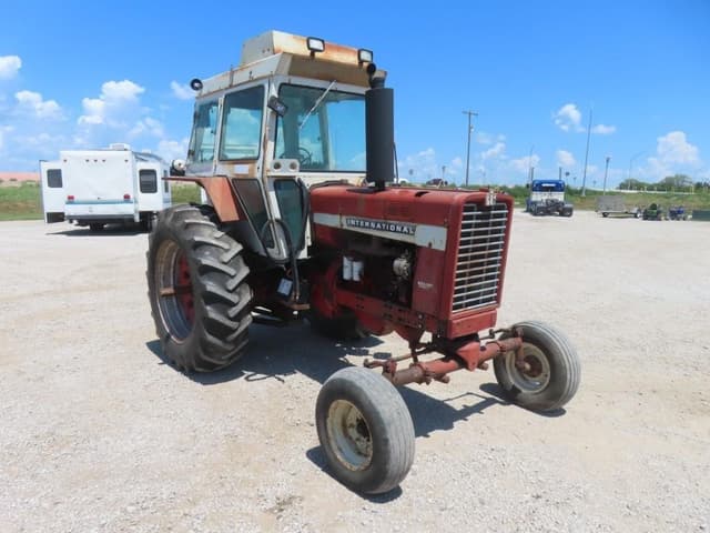 Image of International Harvester 856 equipment image 3